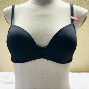 Uncommon Black Bra Intimates & Sleepwear